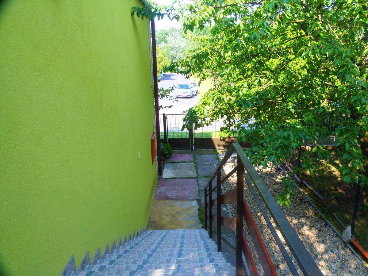 Hovirag Apartman 2 Hajduszoboszlo Exterior photo